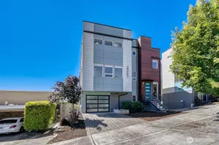 2337 W Plymouth St, Seattle, WA 98199 - Photo 2