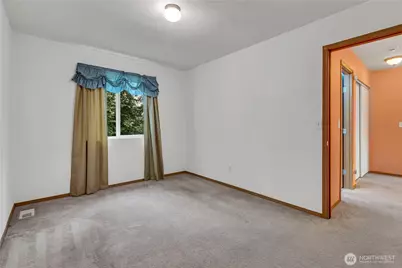 4945 Bowwood Circle NE, Bremerton, WA 98310 - Photo 20