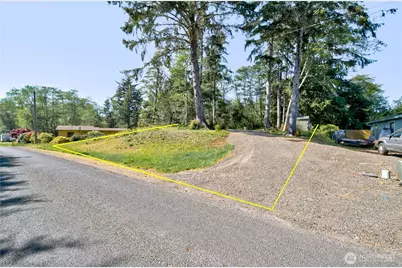 1907 324th Place, Ocean Park, WA 98640 - Photo 4