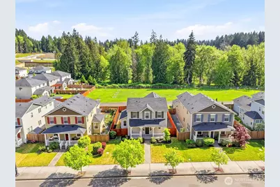 8325 22nd Avenue SE, Lacey, WA 98513 - Photo 2