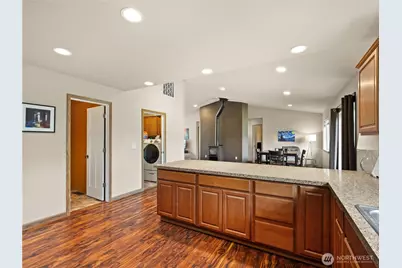 16508 Suntree Court SE, Yelm, WA 98597 - Photo 12