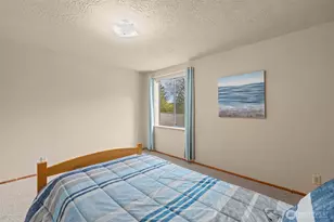 17373 Woodcrest Dr NE, Bothell, WA 98011 - Photo 22