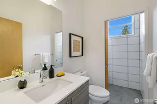 3200 E Republican St, Seattle, WA 98112 - Photo 30