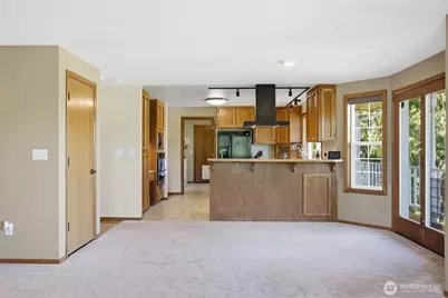 13085 Sunrise Drive, Mount Vernon, WA 98273 - Photo 16