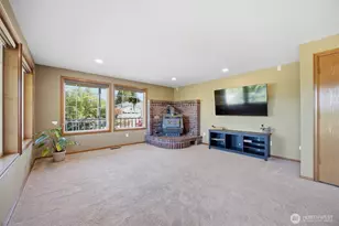 13085 Sunrise Dr, Mount Vernon, WA 98273 - Photo 14