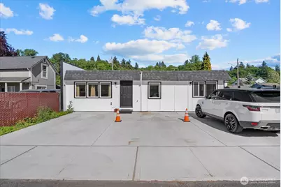 538 Railroad Avenue S, Kent, WA 98032 - Photo 2