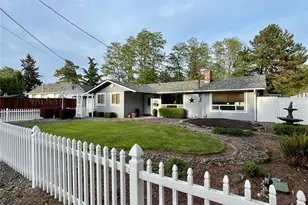 14415 Golden Given Rd E, Tacoma, WA 98445 - Photo 2