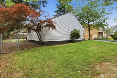 14418 26th Court S, SeaTac, WA 98168 - Photo 30