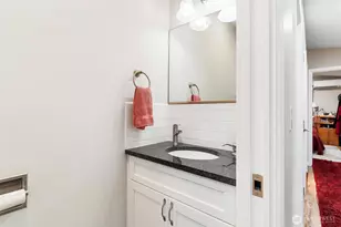 15266 Maple Dr, Renton, WA 98058 - Photo 16