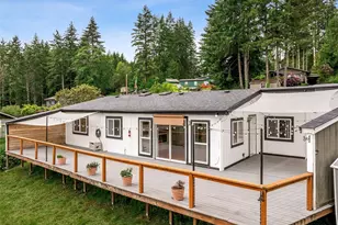 81 E Sea Breeze Dr, Grapeview, WA 98546 - Photo 32