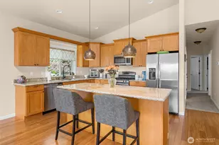16411 Country Club Dr, Burlington, WA 98233 - Photo 8