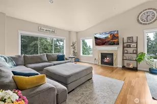 16411 Country Club Dr, Burlington, WA 98233 - Photo 10
