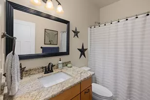 16411 Country Club Dr, Burlington, WA 98233 - Photo 18