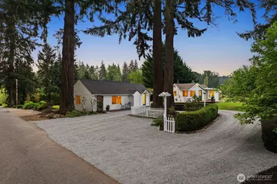 17800 185th Avenue NE, Woodinville, WA 98072 - Photo 4