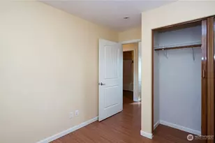 6461 NE 181st St, Kenmore, WA 98028 - Photo 12