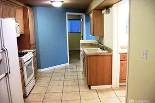 6461 NE 181st St, Kenmore, WA 98028 - Photo 14