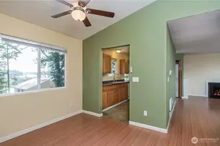 6461 NE 181st St, Kenmore, WA 98028 - Photo 6