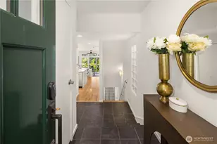 2601 13th Ave W, Seattle, WA 98119 - Photo 4