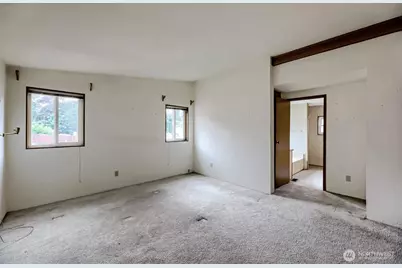 17125 Woodcrest Drive NE, Bothell, WA 98011 - Photo 10