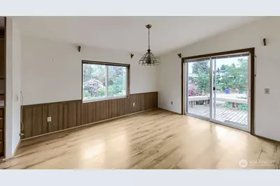 17125 Woodcrest Drive NE, Bothell, WA 98011 - Photo 8