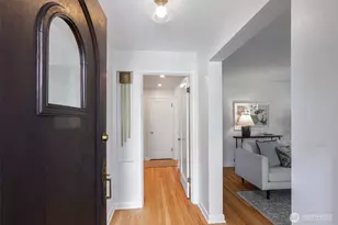 3811 39th Ave S, Seattle, WA 98118 - Photo 4