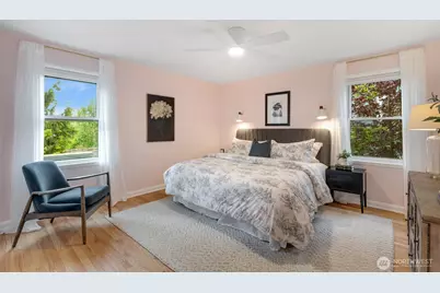 3811 39th Avenue S, Seattle, WA 98118 - Photo 16