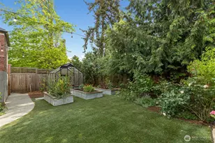3811 39th Ave S, Seattle, WA 98118 - Photo 30