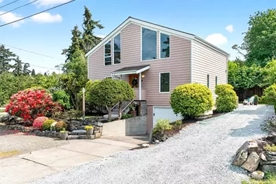 516 Wana Wana Place NE, Tacoma, WA 98422 - Photo 2