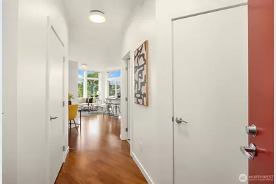2960 Eastlake Avenue E #213, Seattle, WA 98102 - Photo 4