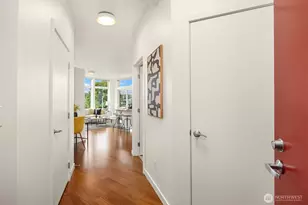 2960 Eastlake Ave E, Seattle, WA 98102 - Photo 4