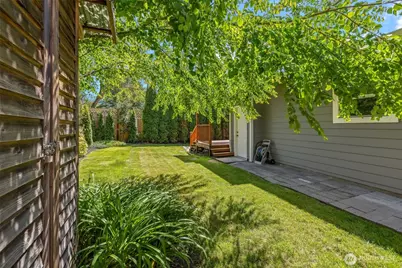 3228 39th Avenue SW, Seattle, WA 98116 - Photo 30