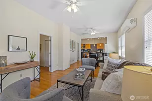 3228 39th Ave SW, Seattle, WA 98116 - Photo 4
