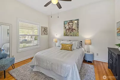 3228 39th Avenue SW, Seattle, WA 98116 - Photo 18