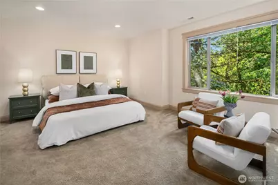 557 SE Andrews Street #D, Issaquah, WA 98027 - Photo 26