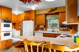 4736 Cooper Point Rd NW, Olympia, WA 98502 - Photo 18