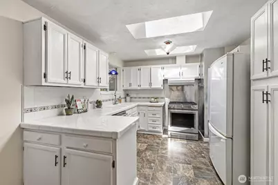 21718 88th Avenue W, Edmonds, WA 98026 - Photo 12