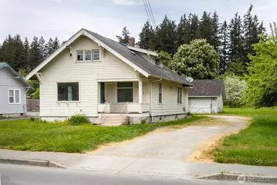 7911 276th Street NW, Stanwood, WA 98292 - Photo 2