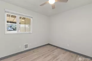 21903 -05 30th Ave S, Des Moines, WA 98198 - Photo 14