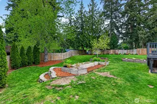 18508 84th St E, Bonney Lake, WA 98391 - Photo 34