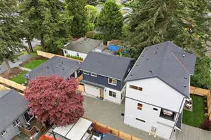 9725 Evanston Ave N, Seattle, WA 98103 - Photo 30