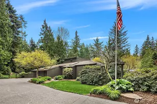 3908 142nd Pl NE, Bellevue, WA 98007 - Photo 2