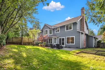 23203 NE 18th Place, Sammamish, WA 98074 - Photo 32
