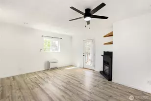 3733 D St, Bremerton, WA 98312 - Photo 16