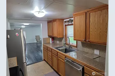 617 W H Street, Shelton, WA 98584 - Photo 8