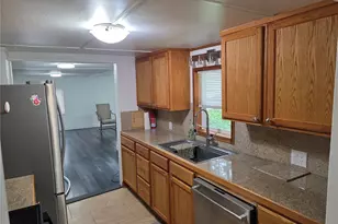 617 W H St, Shelton, WA 98584 - Photo 8