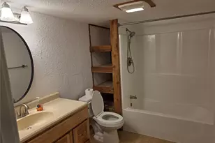 617 W H St, Shelton, WA 98584 - Photo 6