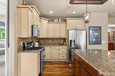 1712 65th Street SE, Auburn, WA 98092 - Photo 8