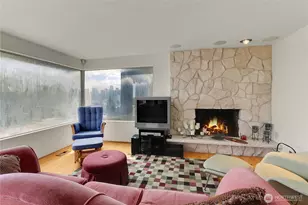 438 Comstock Pl, Seattle, WA 98109 - Photo 6