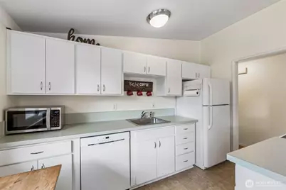 19821 4th Avenue S, Des Moines, WA 98148 - Photo 10