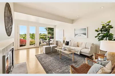 3607 W W Commodore Way, Seattle, WA 98199 - Photo 6